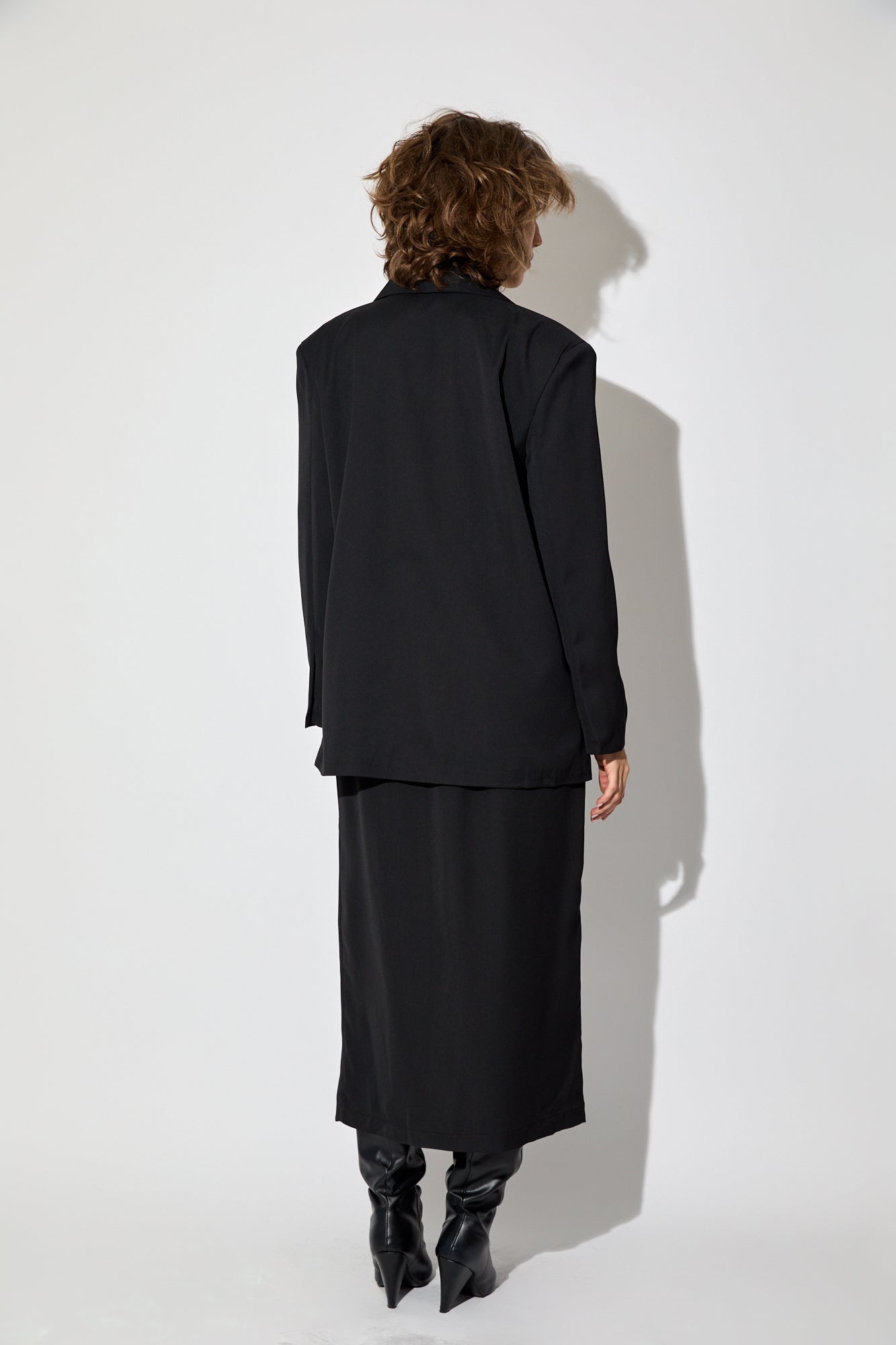 REBECCA SUIT