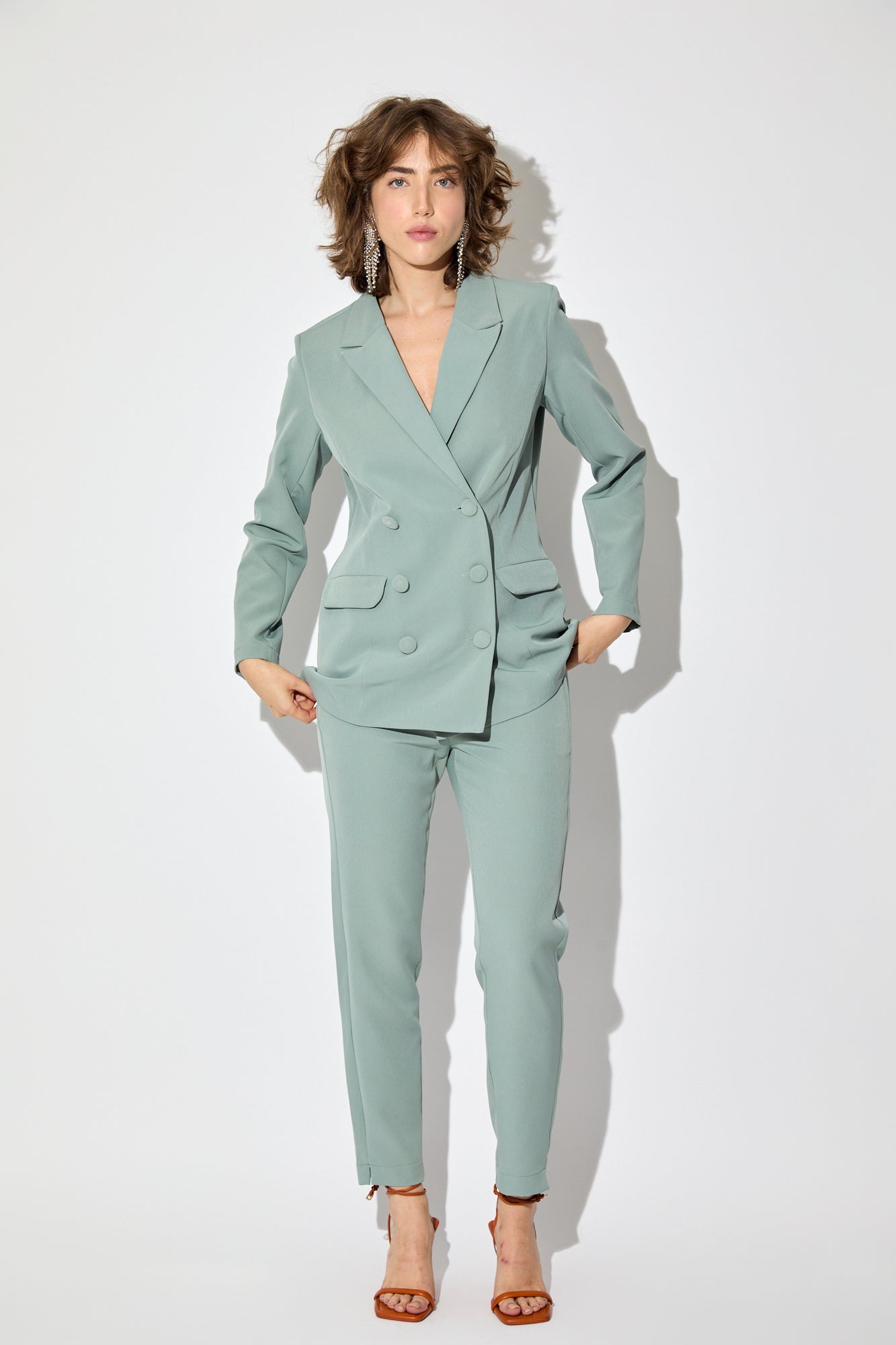 CLAY SUIT