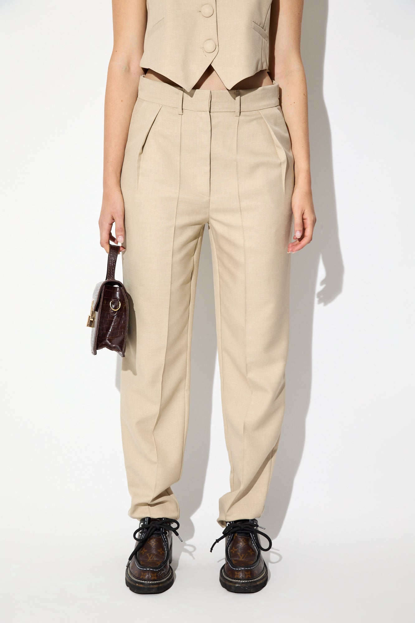 GARCON SUIT