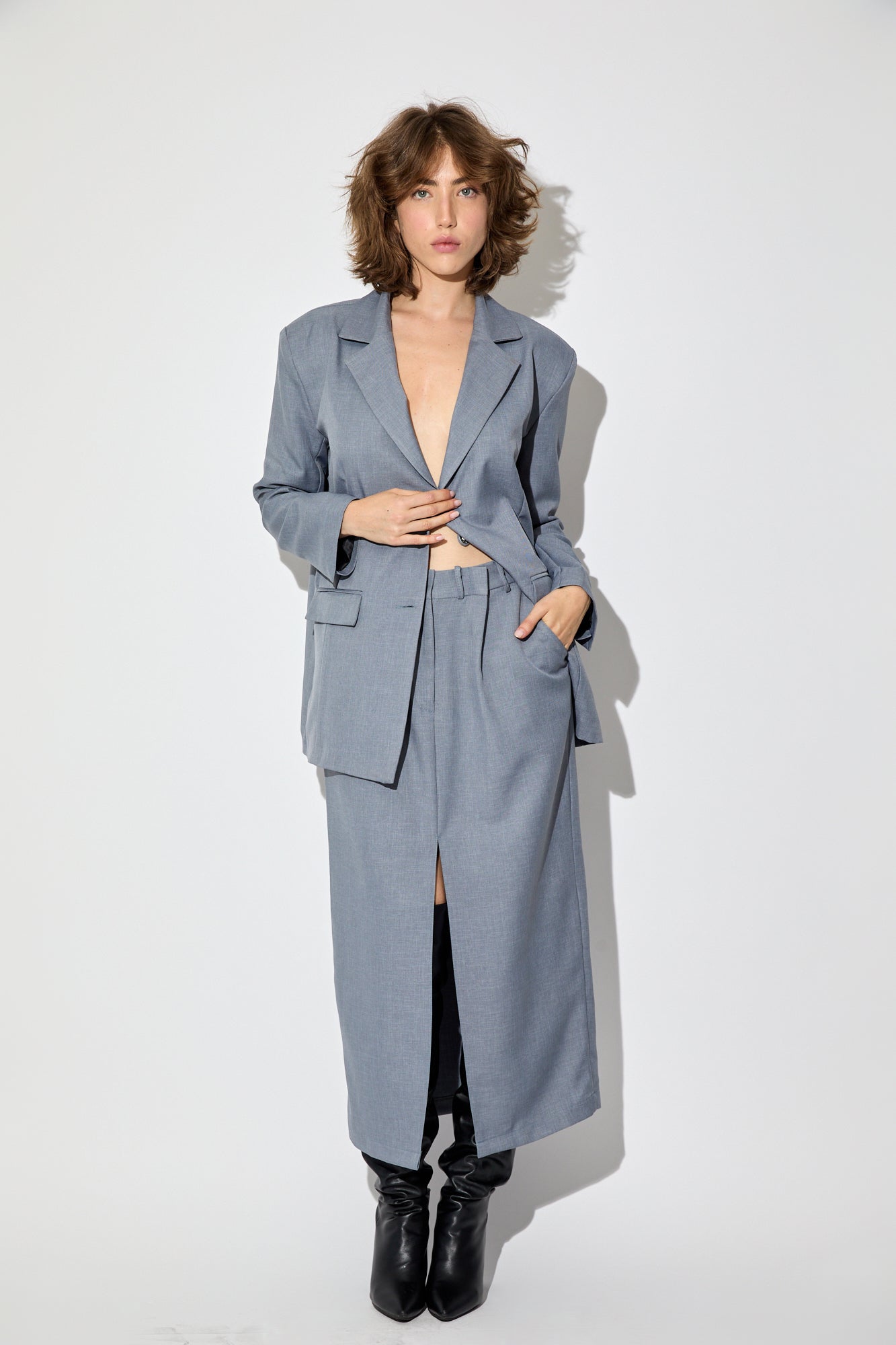REBECCA SUIT