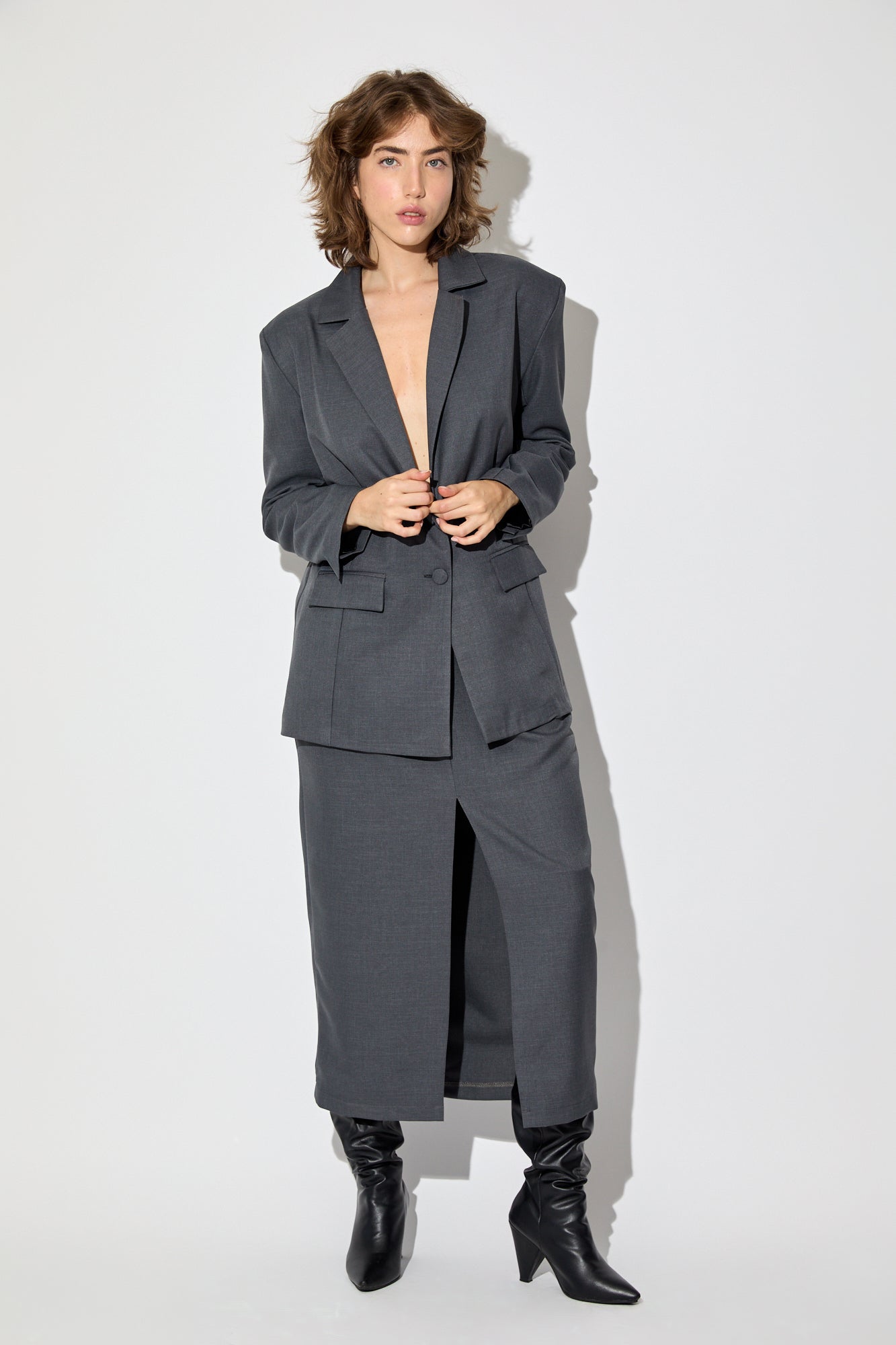 REBECCA SUIT