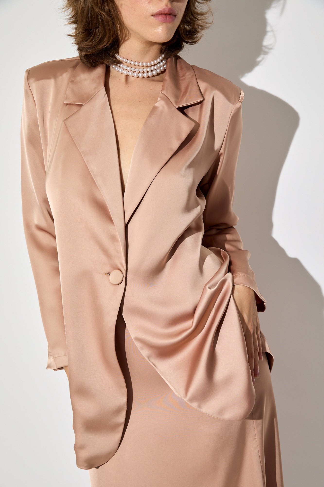 ALEXA SUIT